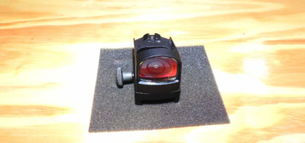 Mrs. Full- Red Laser Micro Dot